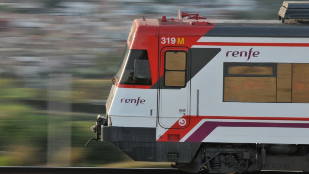 Renfe modificará el horario de las líneas C1 y C2 a partir del 28 de