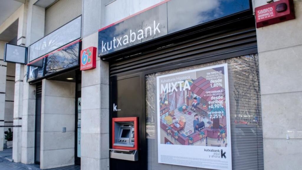 Kutxabank y Cecobi