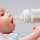 El oscuro marketing de las leches de fórmula y sus consecuencias en la lactancia materna