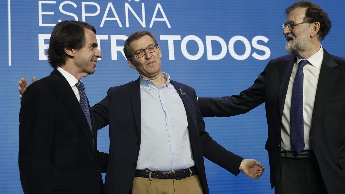 El pasado febrero, en Valencia, Feijóo cerró la Intermunicipal del PP junto a Aznar y Rajoy.