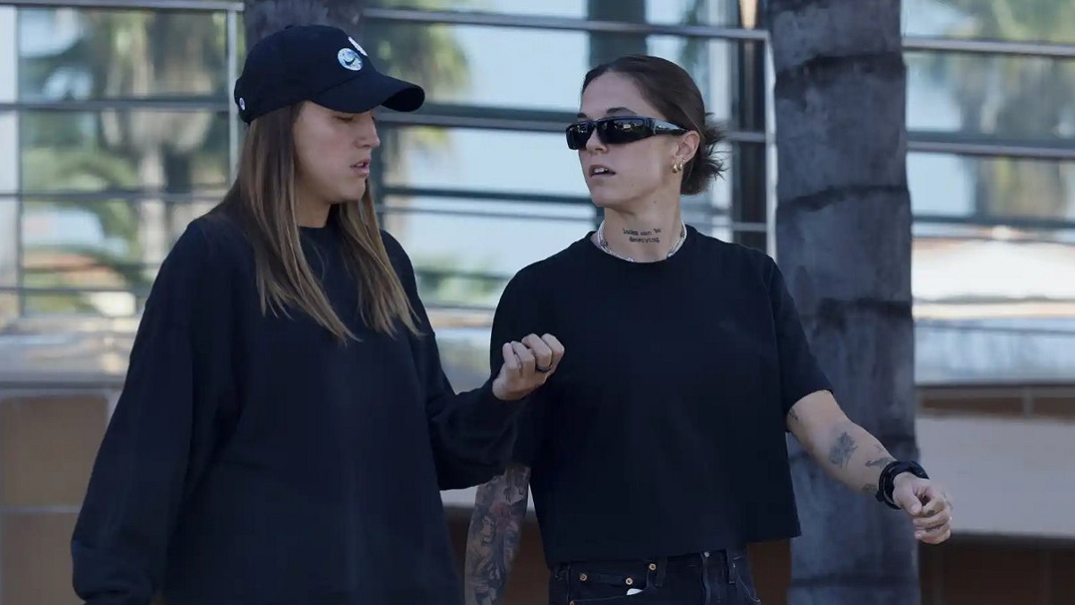 Mapi León y Patri Guijarro se retiran del equipo nacional femenino de fútbol.