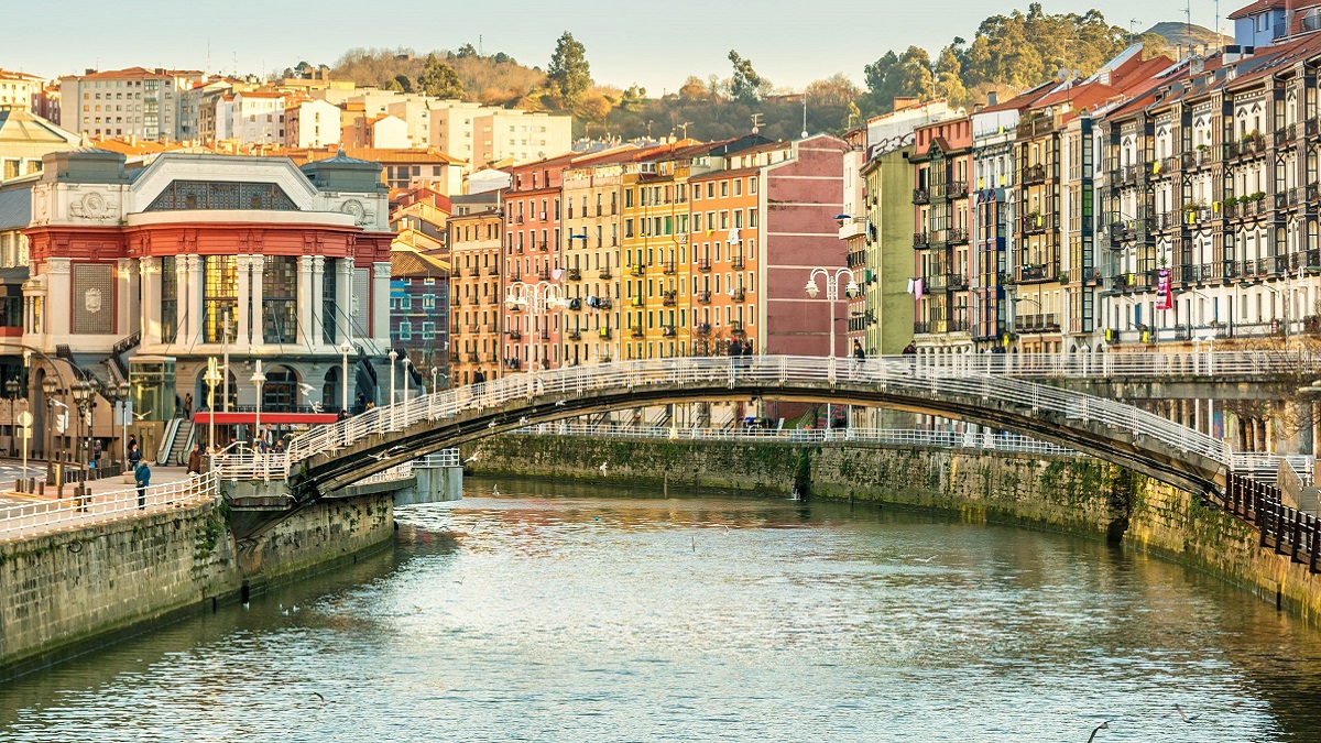 Más Allá de los Mejores Barrios de Bilbao Según los Expertos Inmobiliarios