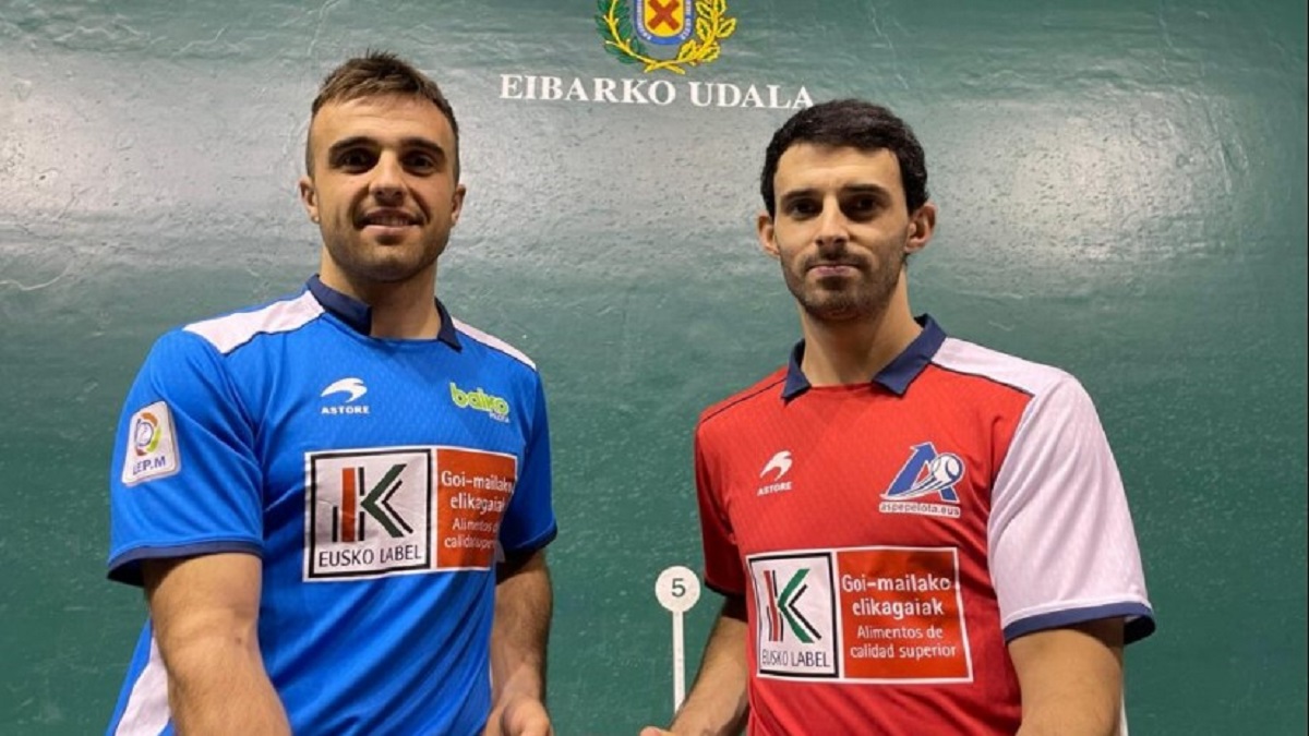 Jokin Altuna y Jon Ander Peña protagonizarán un encuentro crucial este domingo en el Astelena de Eibar.