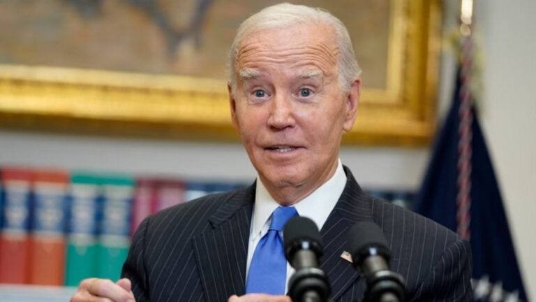 Biden comenta el informe laboral de septiembre ante la prensa, 6 de octubre de 2023