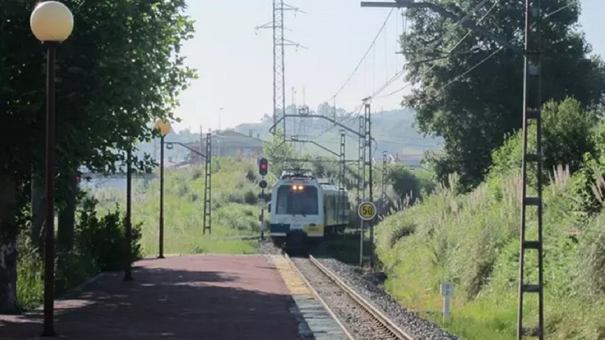 Interrupción del tren en Orejo