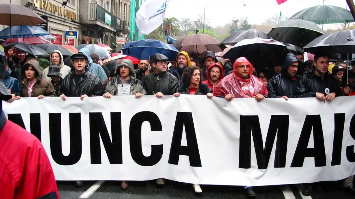 Protestas en Galicia por el incidente del Prestige