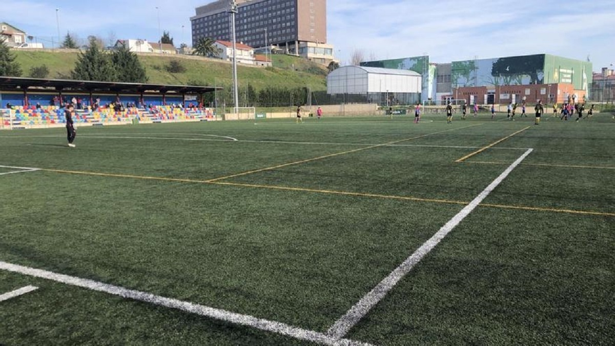 Partido juvenil en Los Llanos.