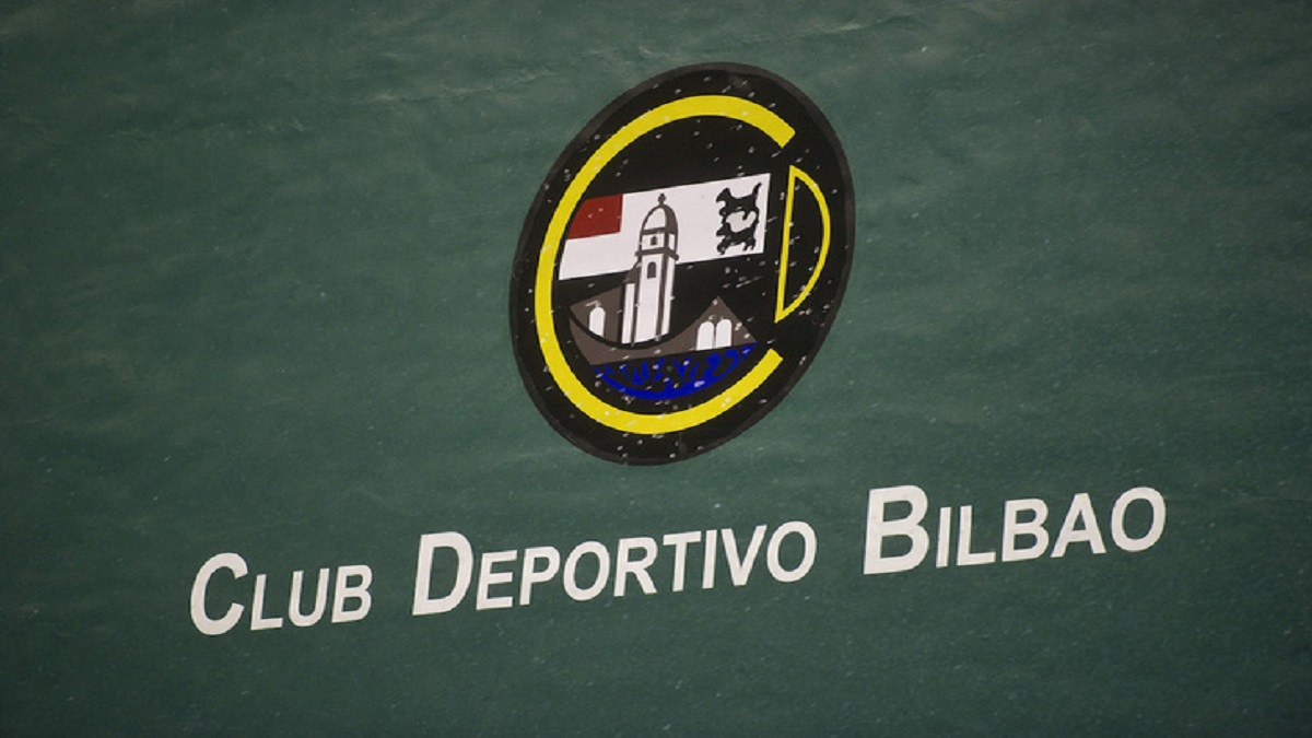 Competencia Cuatro y Medio en el frontón del Club Deportivo Bilbao.