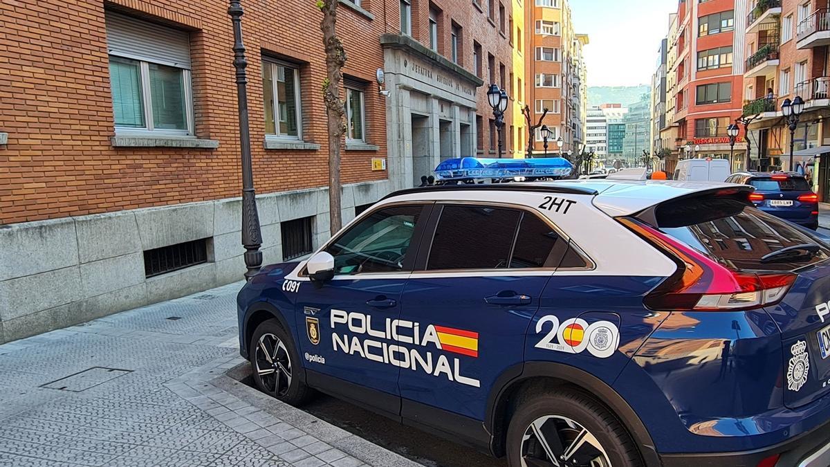 La Policía Nacional de Bilbao ha expulsado a ocho extranjeros