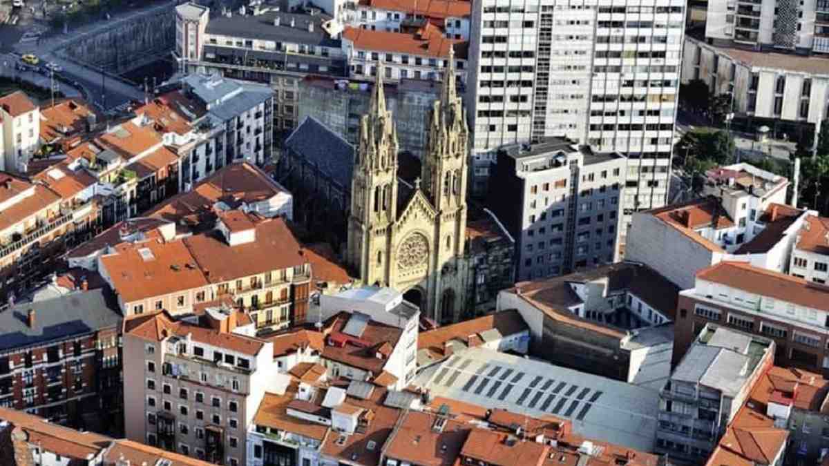 41 municipios vascos podrían recibir la declaración de zona tensionada