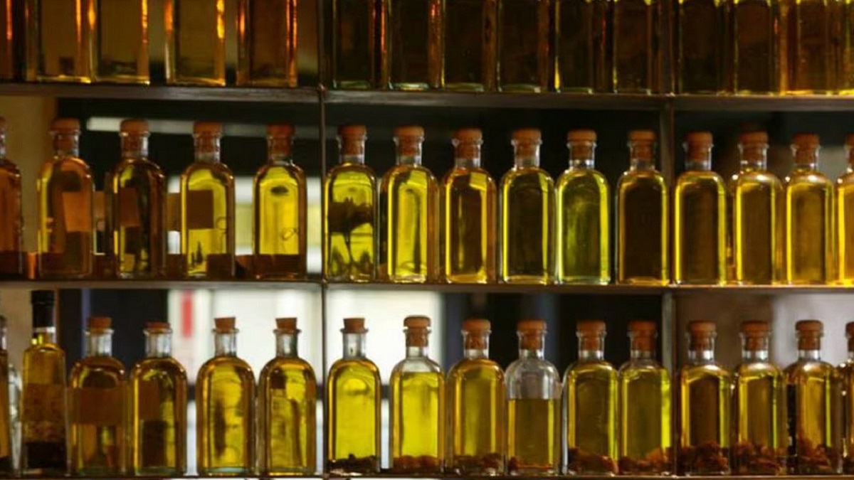 Once detenidos por venta a gran escala de aceite de oliva adulterado