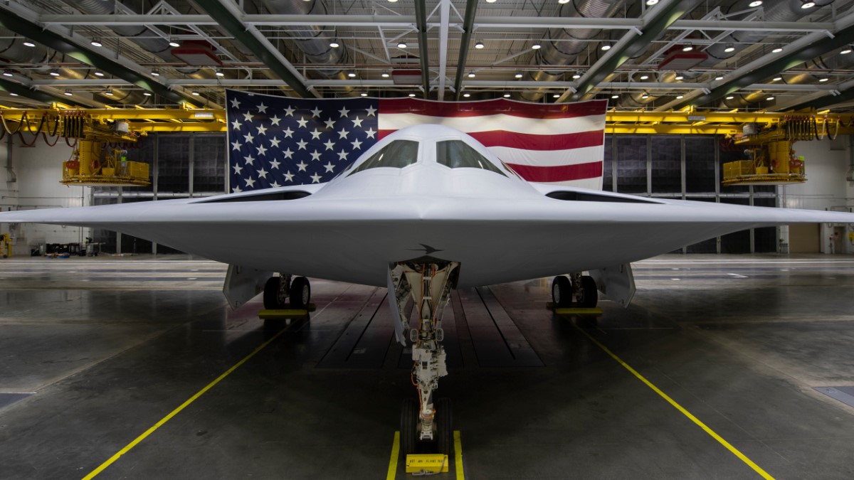 EEUU lanza el primer bombardero furtivo de sexta generación