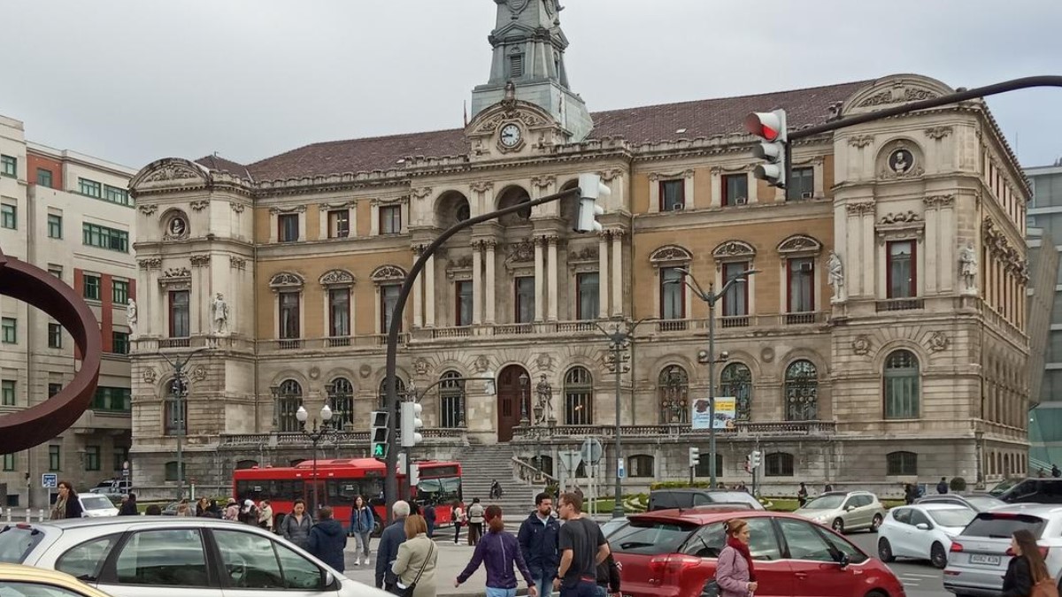El ayuntamiento de Bilbao prevé desahuciar a persona vulnerable en Txurdinaga