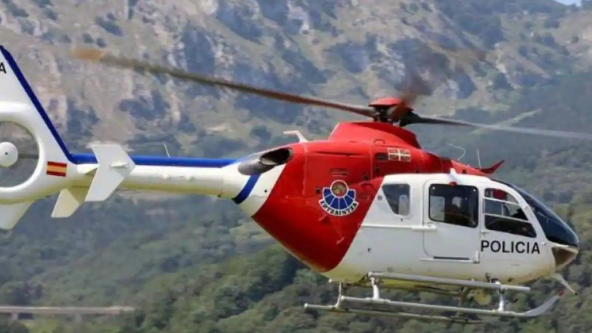 Rescatan en helicóptero a montañeros accidentados en Mugarra y Gorbea