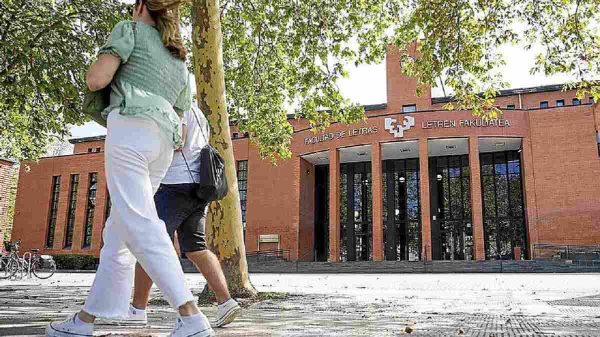 UPV asumirá la cotización de becarios