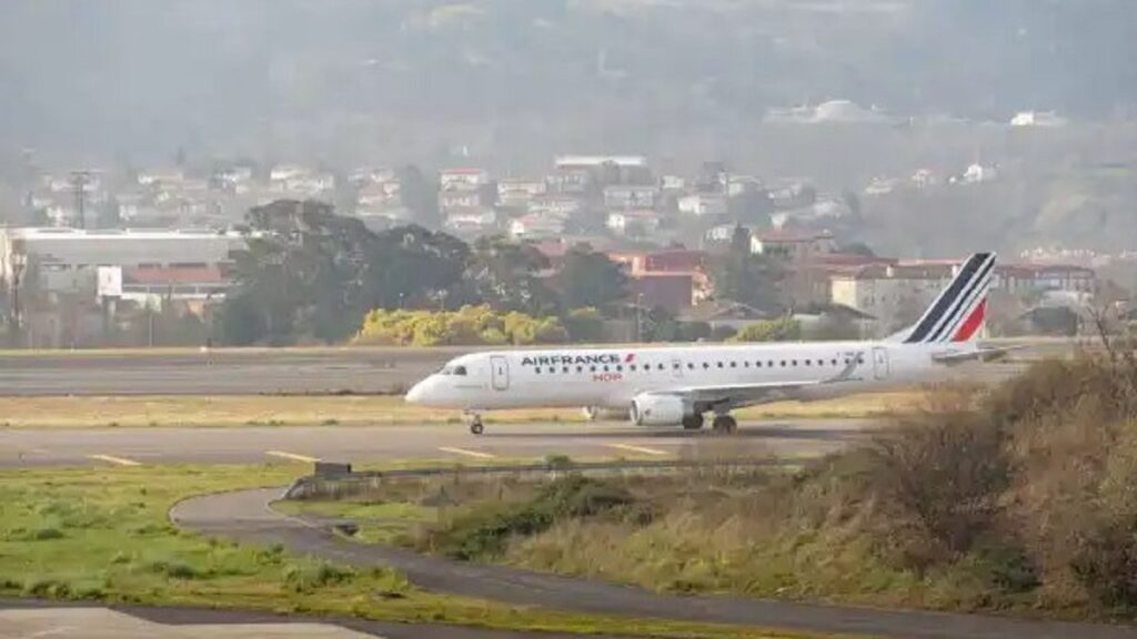 Aeropuerto de Bilbao renueva su oferta comercial