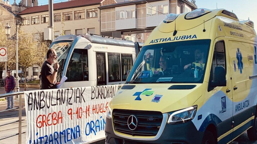 Huelga indefinida afectará al servicio de ambulancias desde el mes de febrero