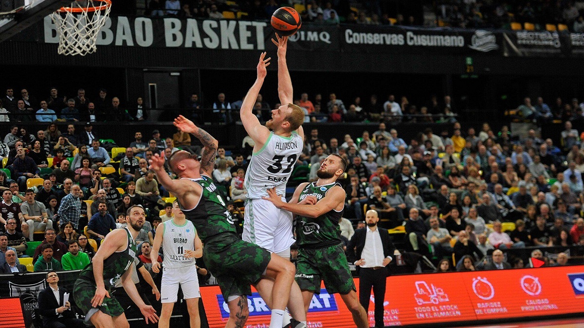 Bilbao Basket FIBA ​​​​Europako Kopako finalerdietara igaro da, 81-53 irabazi ostean.