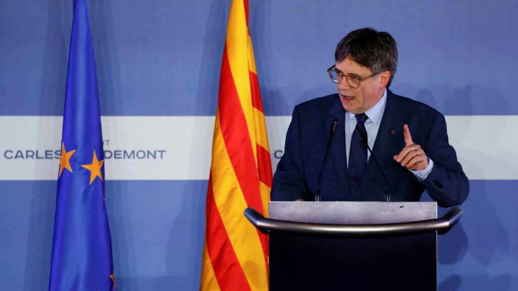 Expresidente encabeza la candidatura Junts + Puigdemont per Catalunya