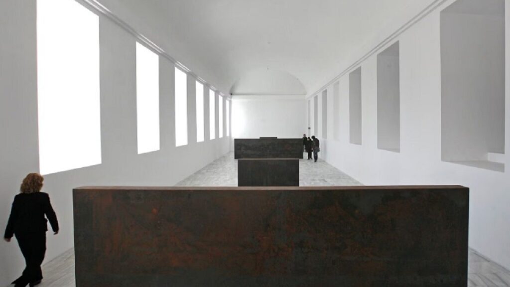 Fallece Richard Serra, el visionario que moldeó el tiempo y el acero