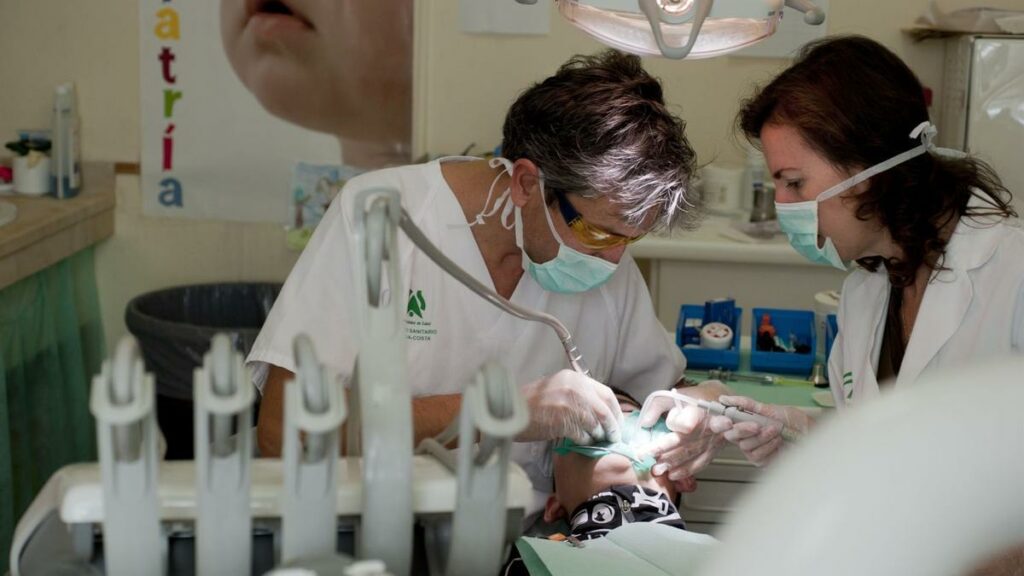 Bilbao se convierte en el epicentro de la odontología con la cumbre mundial de más de 4,500 expertos