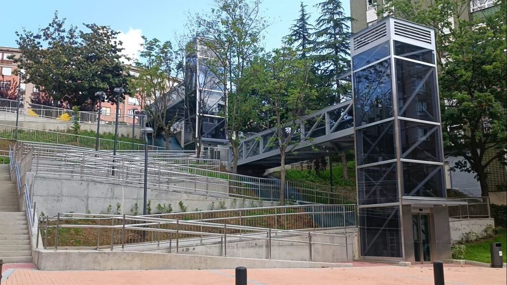 Barakaldo anuncia la instalación de un ascensor panorámico en Barcena