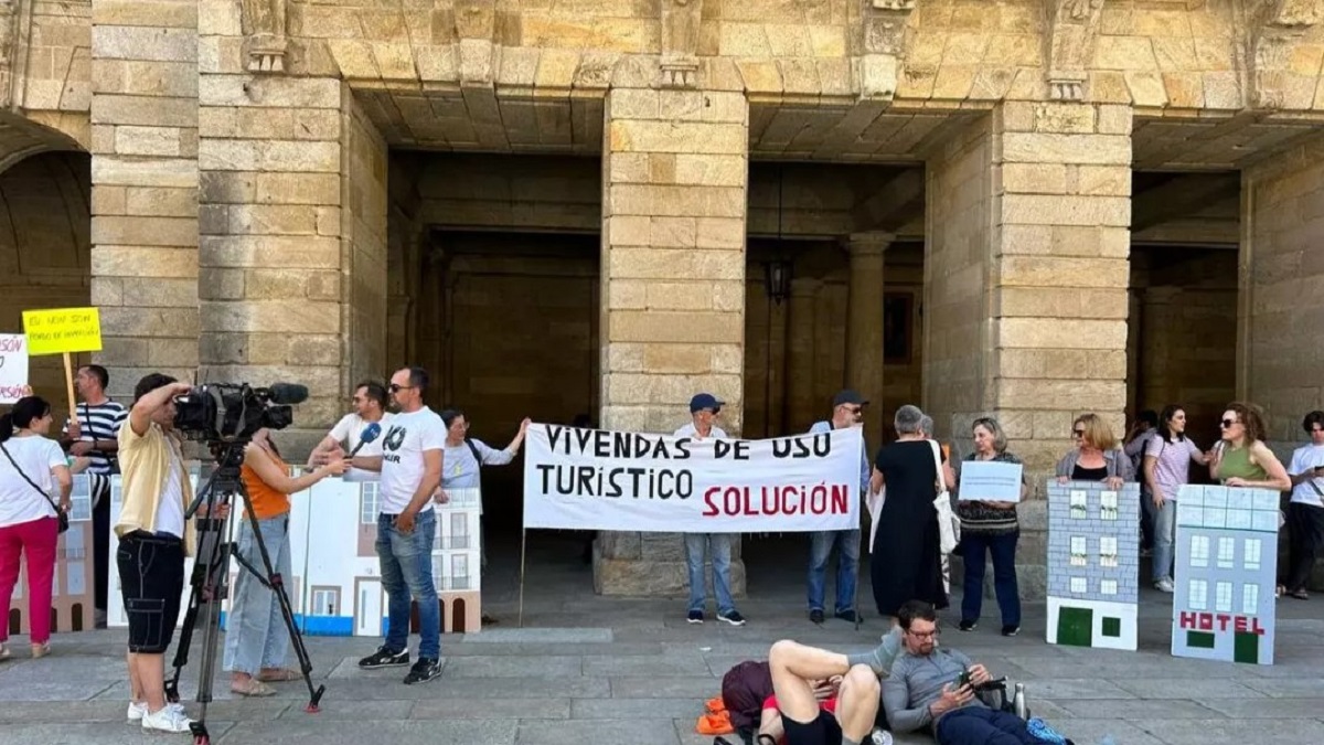 Desobedientes del PSOE contra los pisos turísticos