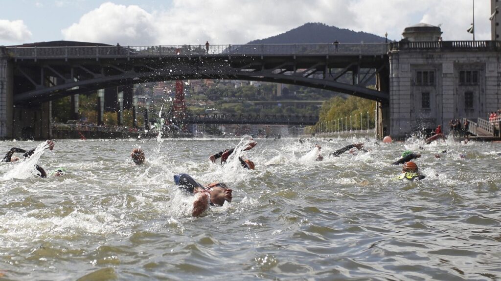 El Bilbao Triathlon se posiciona como la última gran competencia de media distancia en el norte