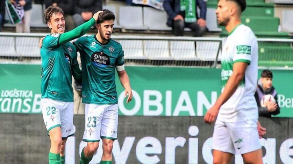 Nico Serrano, del Athletic, se opera del hombro tras su cesión en el Racing de Ferrol.