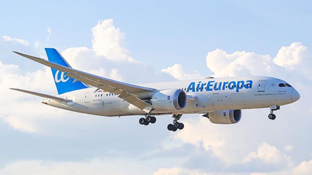 Plaga de chinches obliga a Air Europa a desmontar un Boeing 787