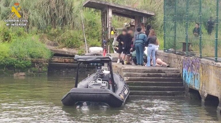 Guardia Civil rescata a menor que intentaba lanzarse a la ría de Bilbao