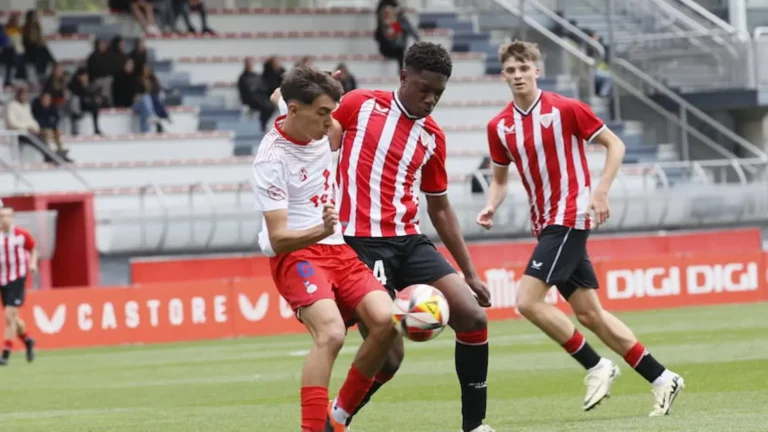 Igor Oyono, con solo 16 años, debuta en el Bilbao Athletic