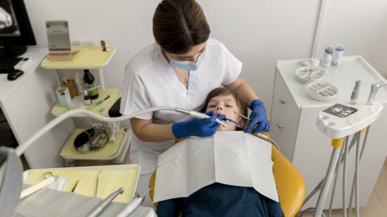 Osakidetza amplía la atención dental gratuita a niños menores de 6 años